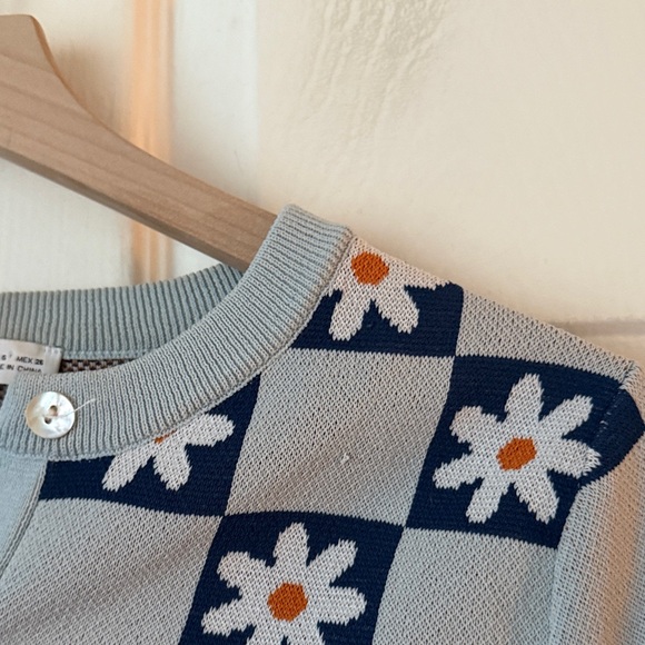 Zara Blue Daisy Patchwork Cardigan Sweater size small - Picture 5 of 8